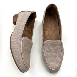 Clarks Artisan Keesha Luca Slip On Linen Flat Loafers